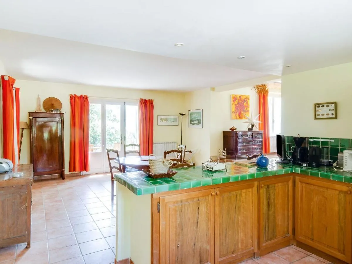 Holiday Home Les Cotes Saint-Martin-de-Castillon